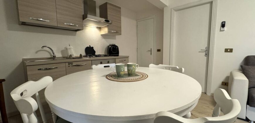 Delightful apartment in Candeleto