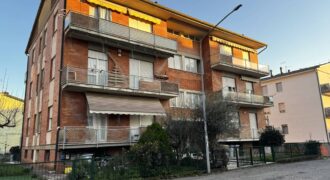 Bright apartment in central area