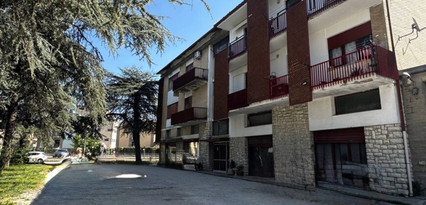 “Appartamento luminoso con terrazzo”
