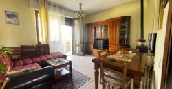 “Appartamento luminoso con terrazzo”