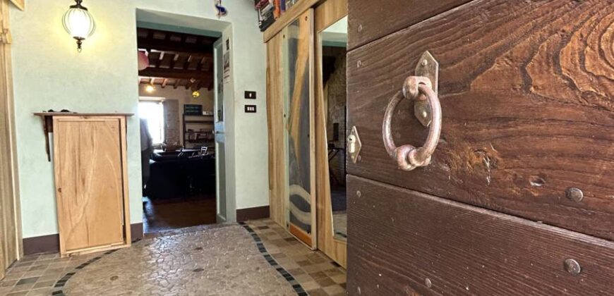 “Porta Libera Rustic Home”