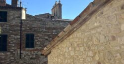 “Porta Libera Rustic Home”