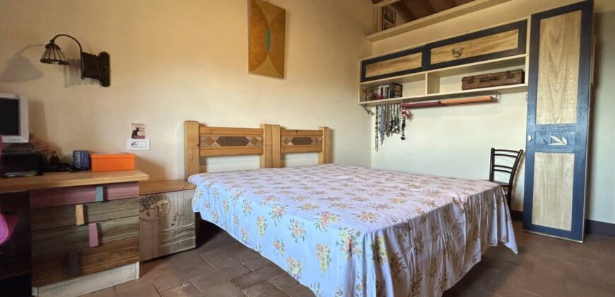 “Porta Libera Rustic Home”