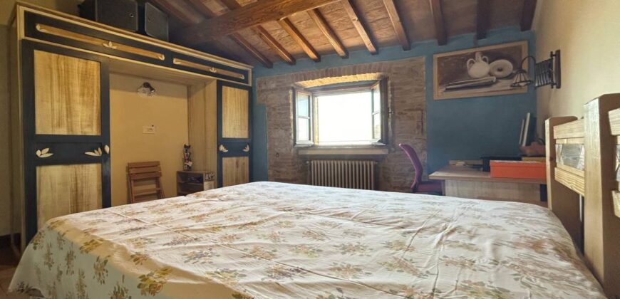 “Porta Libera Rustic Home”