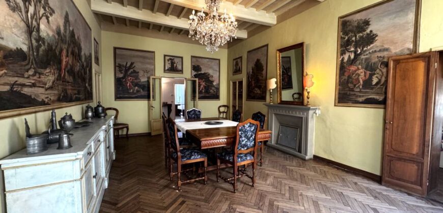 Esclusiva Dimora Strorica del XVIII nel cuore di Umbertide